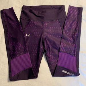 Underarmour leggings. Size Small. Like new.